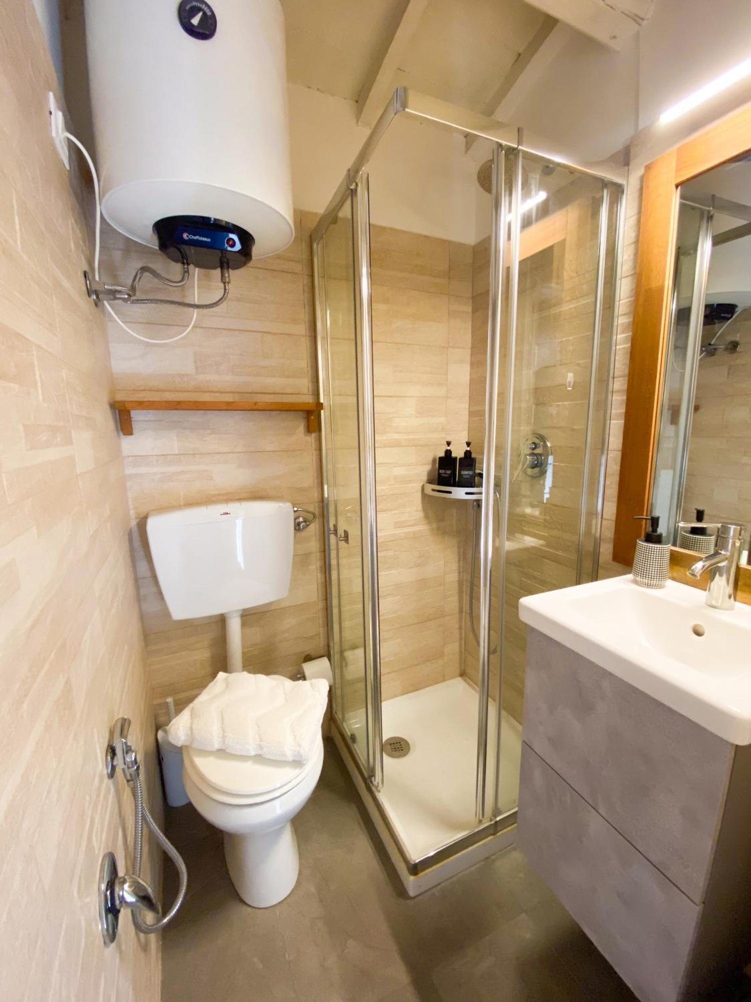 The Artful Flat Apartment Rome